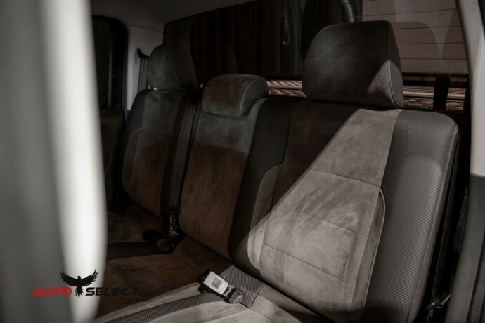 volkswagen-amarok-diesel-2011-big-15