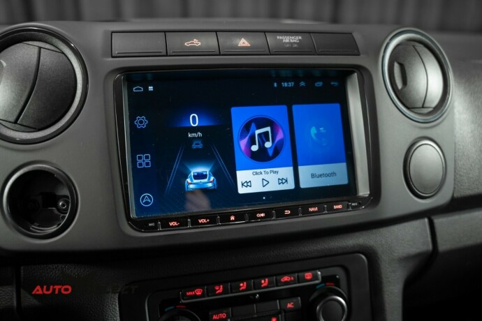 volkswagen-amarok-diesel-2011-big-32