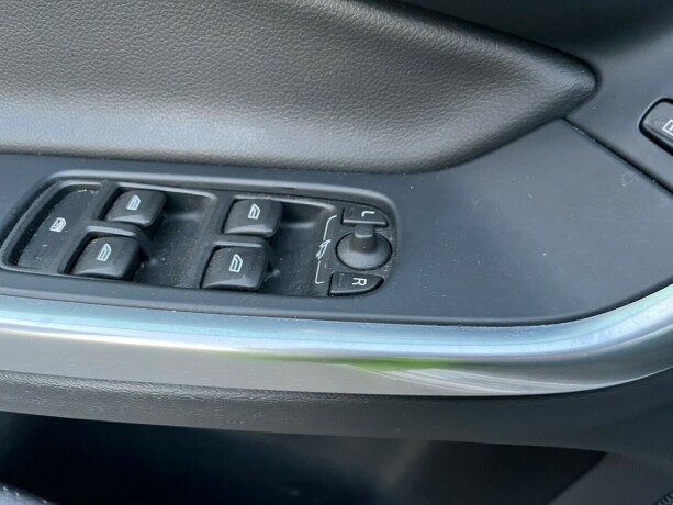 volvo-v60-diesel-2017-big-17