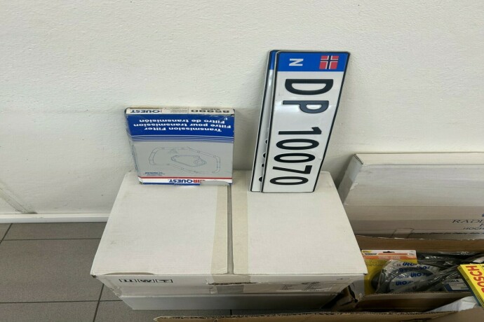 mercedes-benz-sl-bensin-1981-big-1