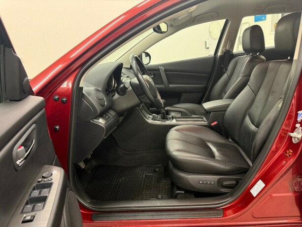 mazda-6-bensin-2011-big-24