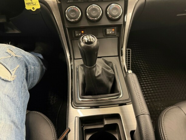 mazda-6-bensin-2011-big-11