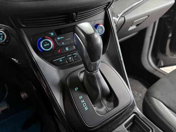 ford-kuga-diesel-2017-big-18