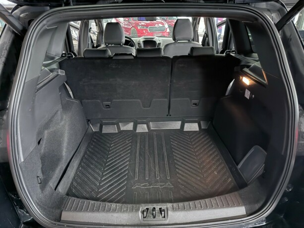 ford-kuga-diesel-2017-big-33