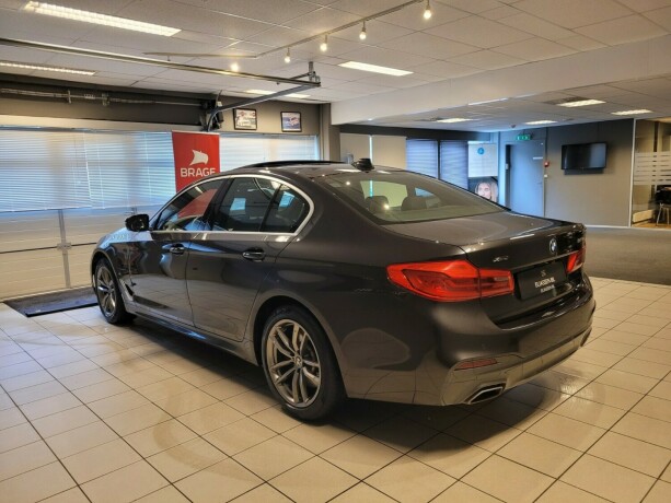 bmw-5-serie-elektrisitetbensin-2020-big-5