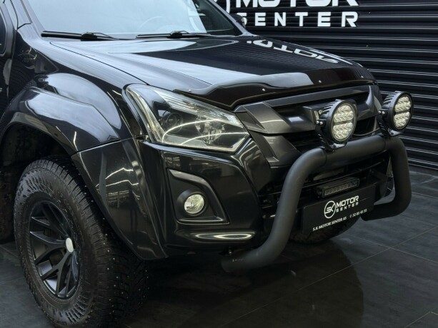 isuzu-d-max-diesel-2019-big-2