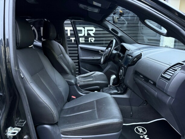 isuzu-d-max-diesel-2019-big-28