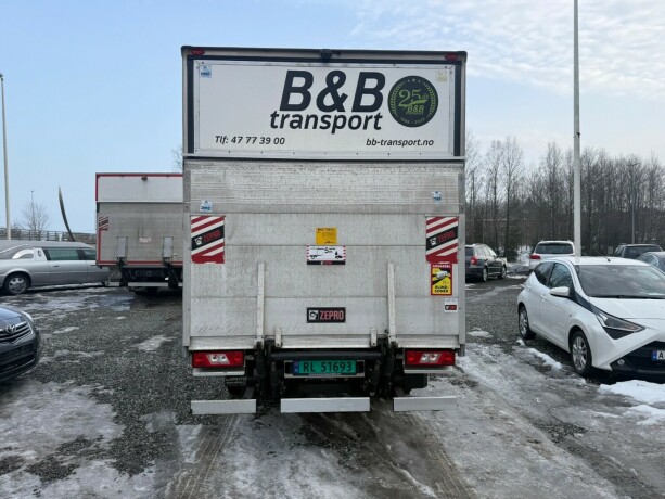 ford-transit-diesel-2020-big-8