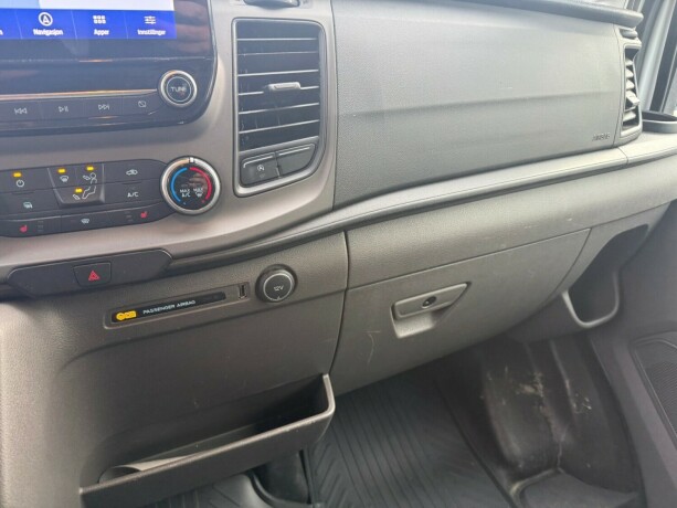 ford-transit-diesel-2020-big-18