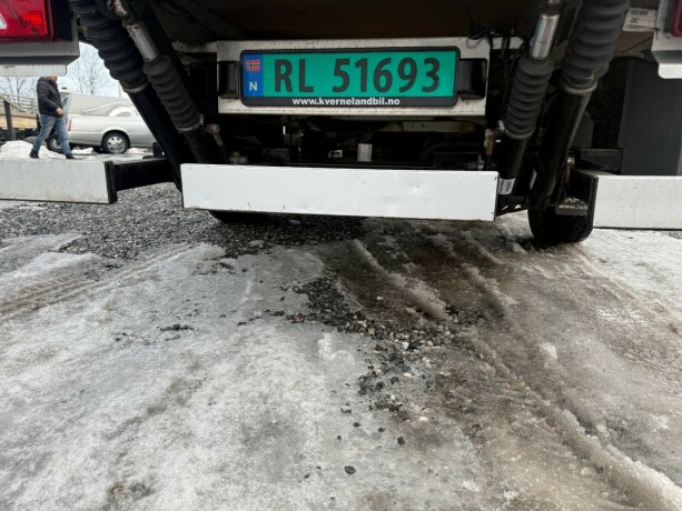 ford-transit-diesel-2020-big-12