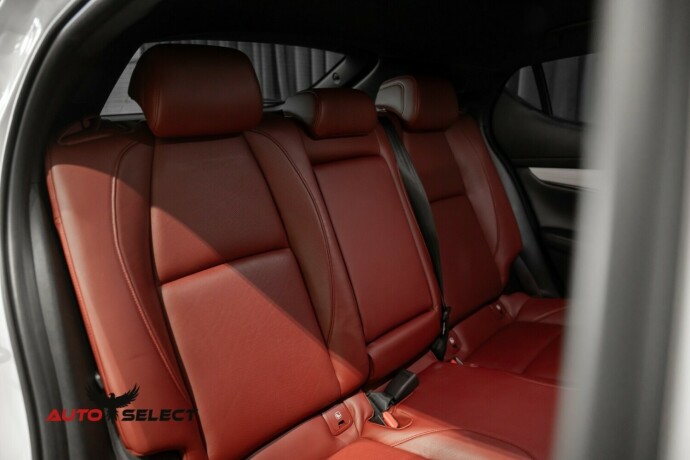 mazda-3-elektrisitetbensin-2021-big-14