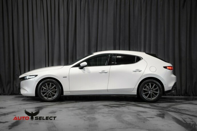 mazda-3-elektrisitetbensin-2021-big-7