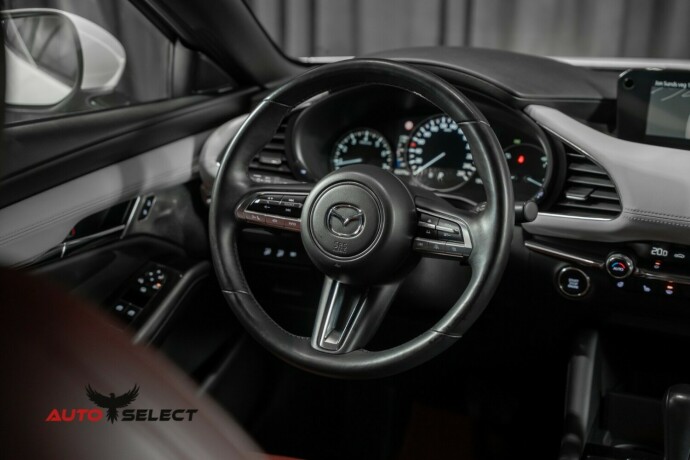 mazda-3-elektrisitetbensin-2021-big-24