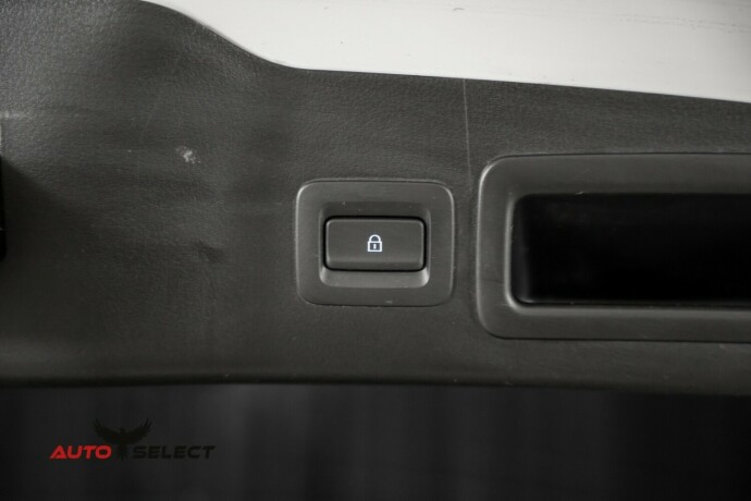 mazda-3-elektrisitetbensin-2021-big-11