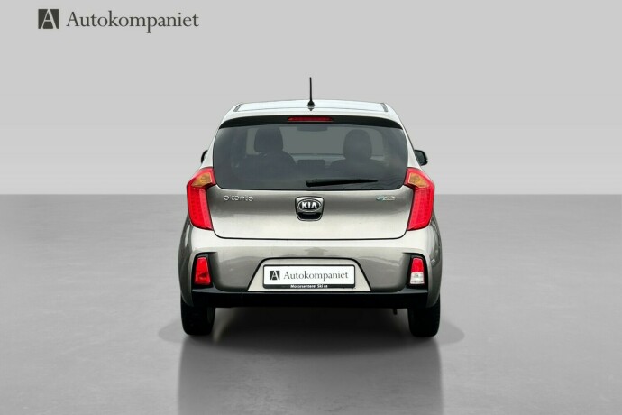 kia-picanto-bensin-2016-big-5