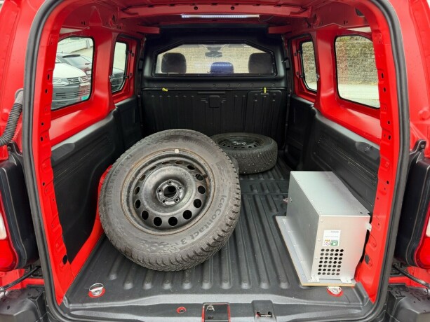 opel-combo-elektrisitet-2022-big-10