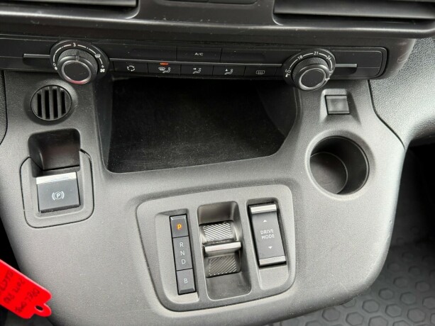 opel-combo-elektrisitet-2022-big-9