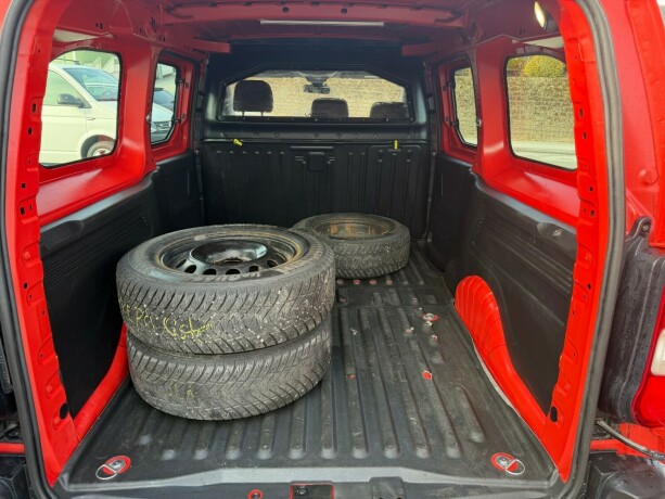 opel-combo-diesel-2022-big-13