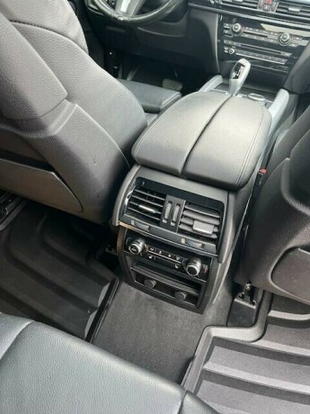 bmw-x5-elektrisitetbensin-2016-big-41