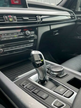 bmw-x5-elektrisitetbensin-2016-big-33