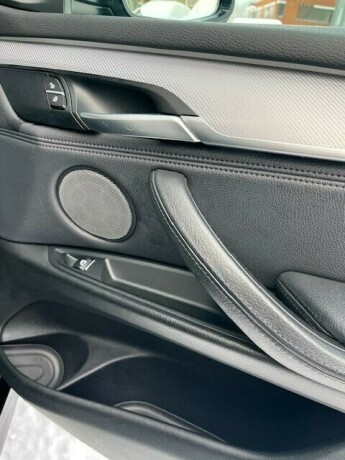 bmw-x5-elektrisitetbensin-2016-big-27