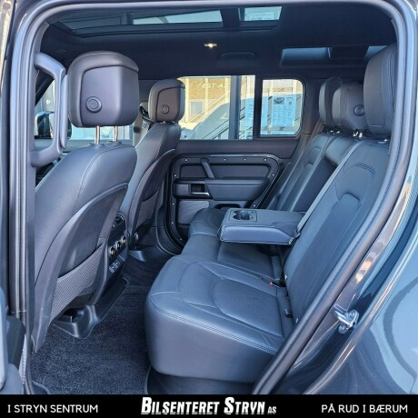 land-rover-defender-bensin-2023-big-14