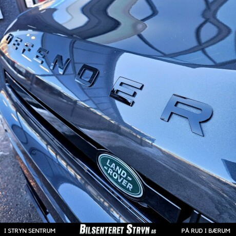 land-rover-defender-bensin-2023-big-20