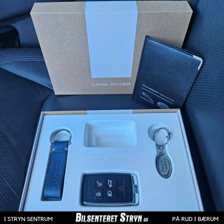 land-rover-defender-bensin-2023-big-21