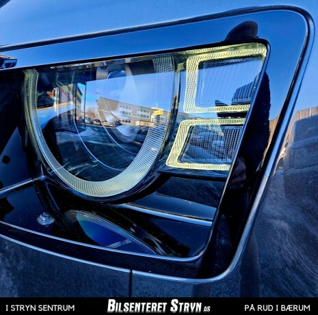 land-rover-defender-bensin-2023-big-17