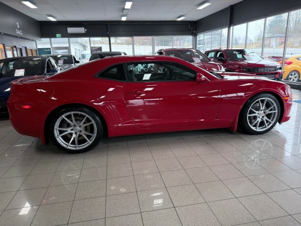 chevrolet-camaro-bensin-2010-big-8