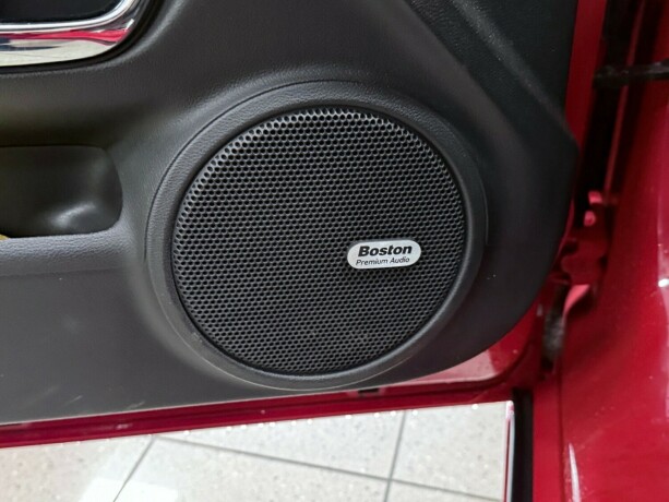 chevrolet-camaro-bensin-2010-big-11