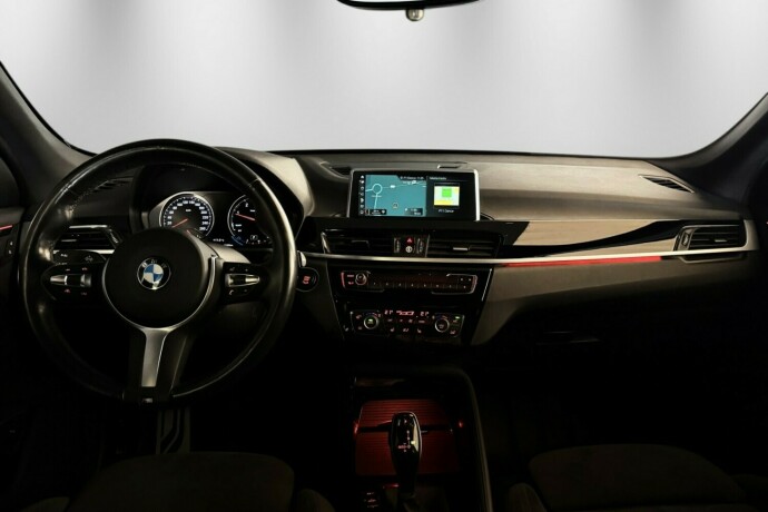 bmw-x1-diesel-2019-big-17