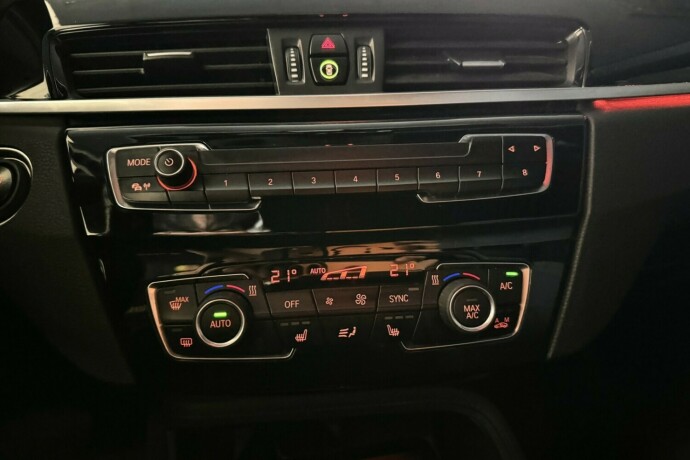 bmw-x1-diesel-2019-big-23