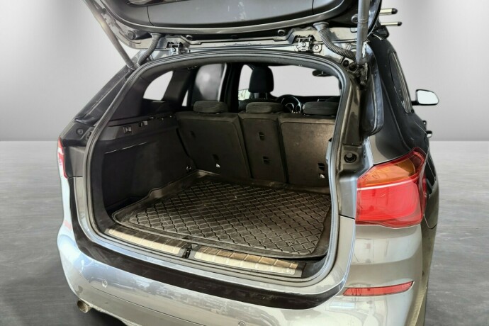 bmw-x1-diesel-2019-big-11