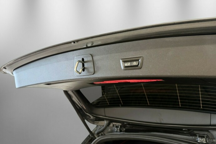 bmw-x1-diesel-2019-big-9