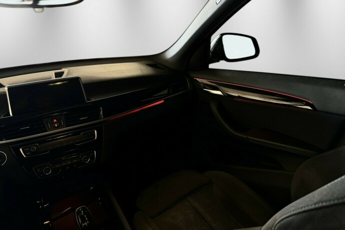 bmw-x1-diesel-2019-big-18