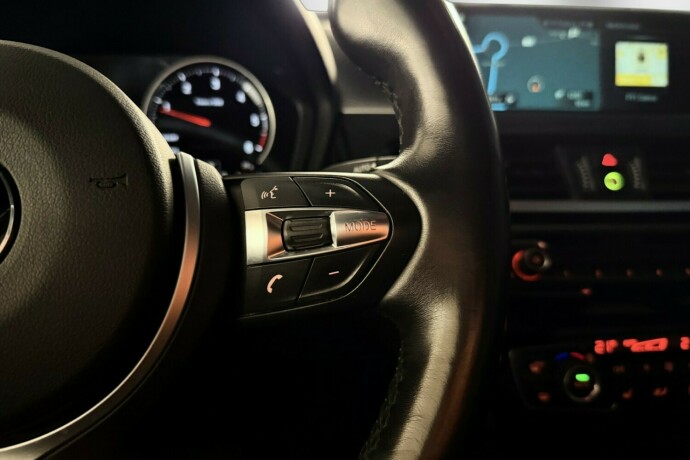 bmw-x1-diesel-2019-big-15