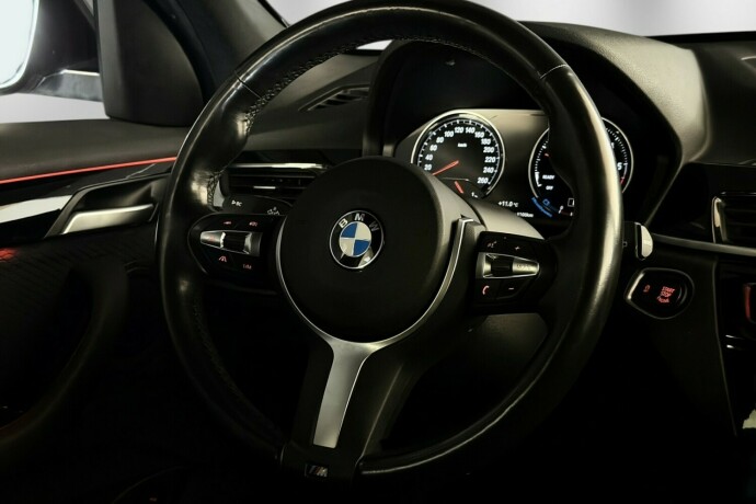 bmw-x1-diesel-2019-big-20