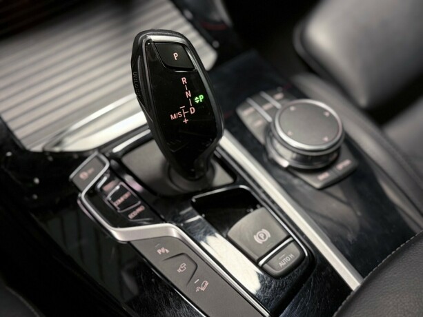 bmw-x4-diesel-2019-big-23