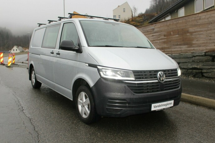 volkswagen-transporter-diesel-2023-big-0