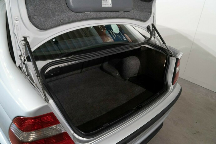 bmw-3-serie-diesel-2003-big-5