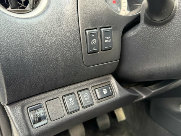 nissan-navara-diesel-2021-big-12