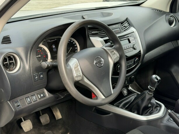 nissan-navara-diesel-2021-big-6