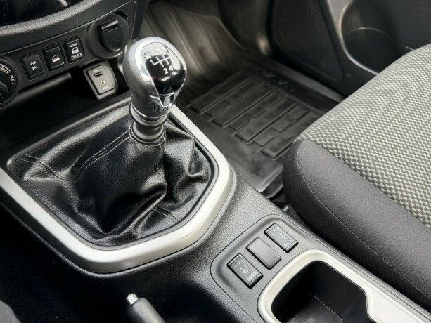 nissan-navara-diesel-2021-big-10