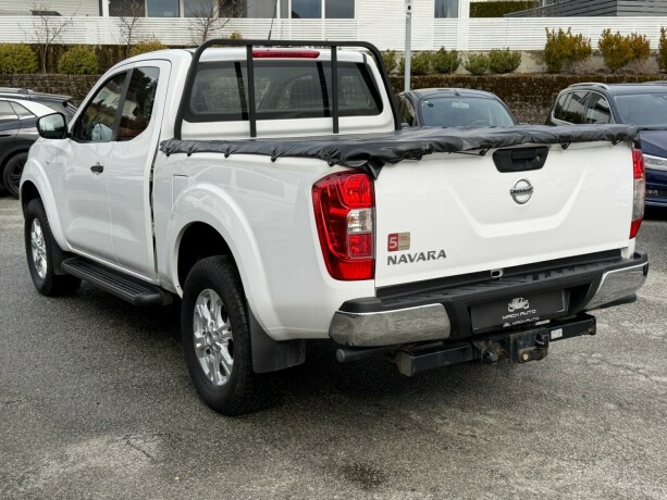 nissan-navara-diesel-2021-big-3