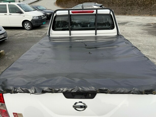 nissan-navara-diesel-2021-big-15