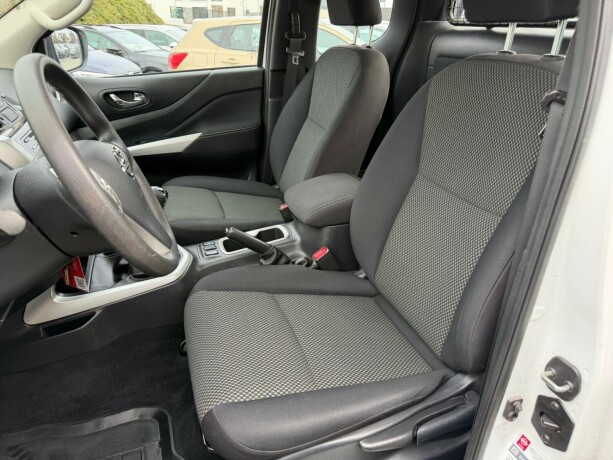 nissan-navara-diesel-2021-big-7