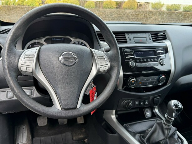 nissan-navara-diesel-2021-big-9