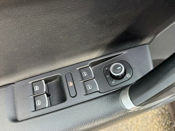 volkswagen-passat-diesel-2013-big-17