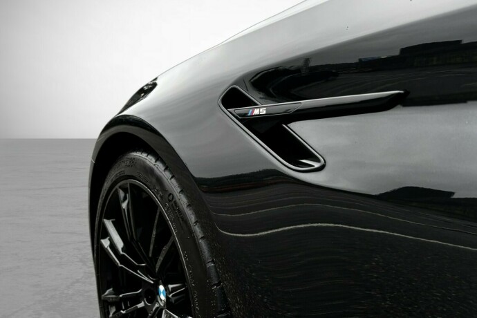 bmw-m5-bensin-2019-big-8